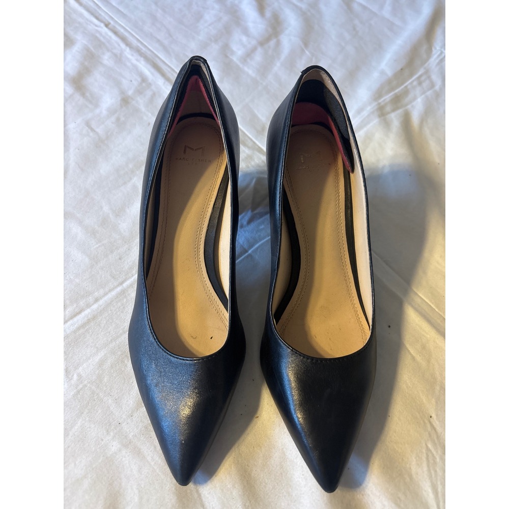 Marc Fisher LTD Zala Pump Womens 7M Black Leather Good Block Heel Pointed Toe
